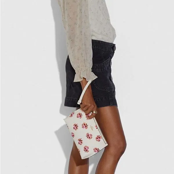 Túi Cầm Tay Coach Clutch Charlie Pouch 79824 Màu Trắng Họa Tiết