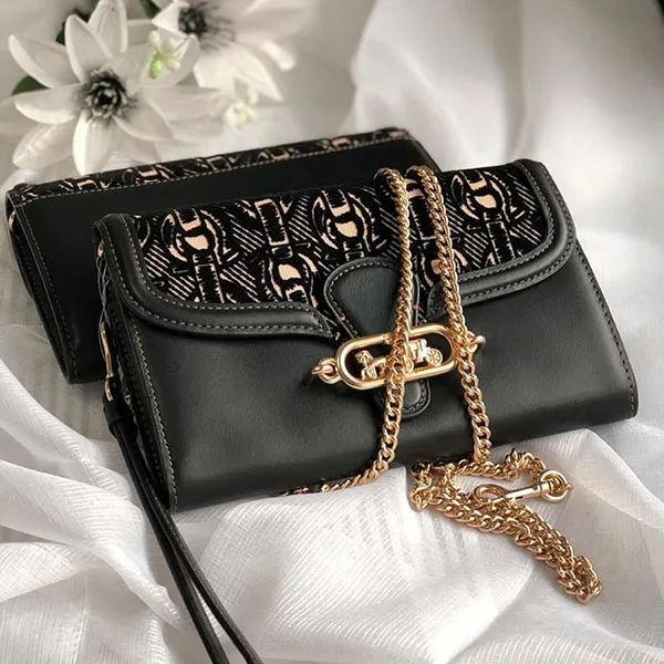 Túi Cầm Tay Coach F38685 Chain Crossbody With Chain Black/Light Gold Màu Đen