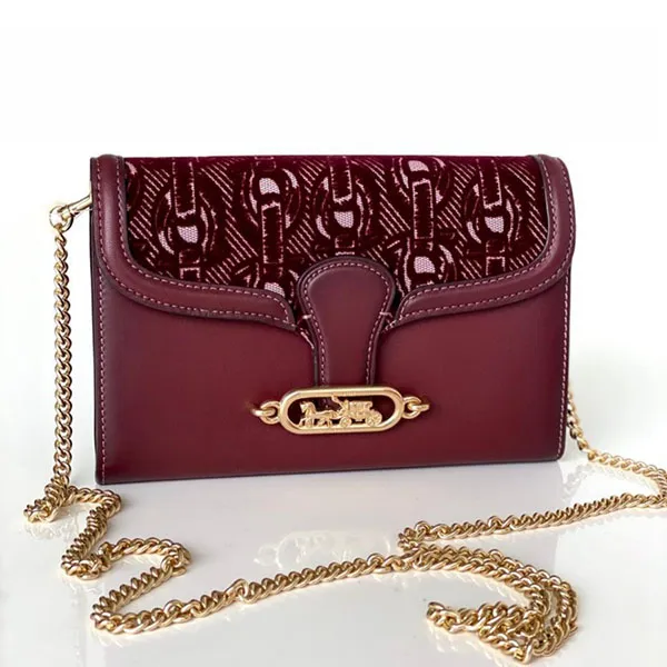 Túi Cầm Tay Coach F38685 Claret FLK Chain Crossbody Màu Đỏ Đô