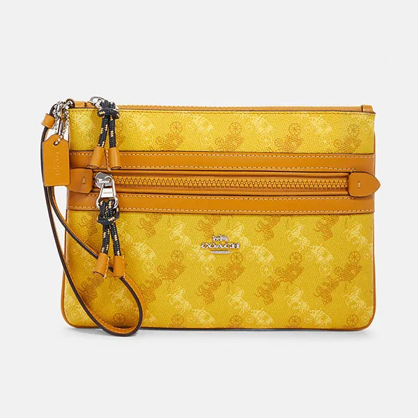 Túi Cầm Tay Coach Gallery Pouch With Horse And Carriage Print F79944 Màu Vàng