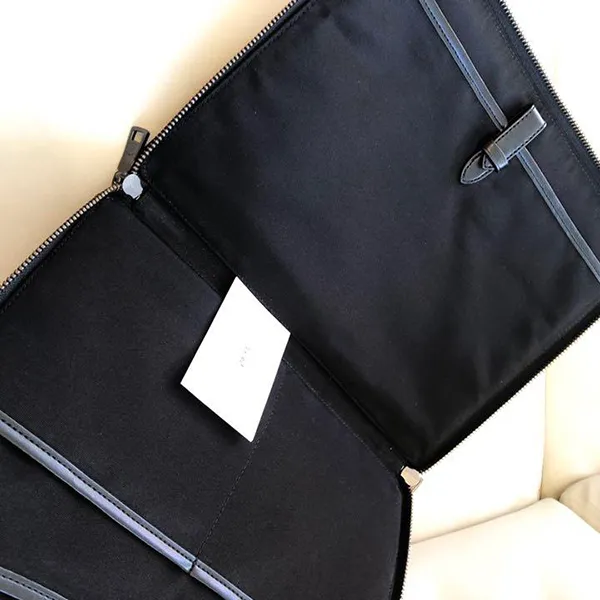 Túi Cầm Tay Nam Coach Tablet Case Signature Leather Coated Canvas Black F64562 Màu Đen