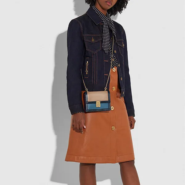 Túi Đeo Chéo Coach Hutton Belt Bag In Colorblock 884 Màu Nude Phối Xanh