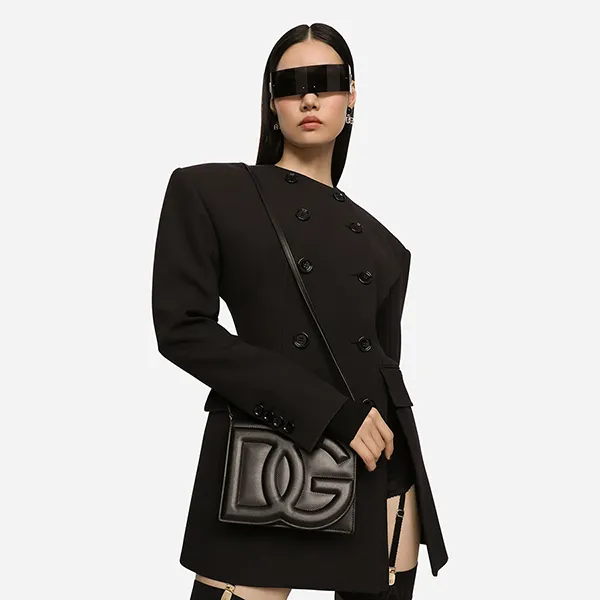 Túi Đeo Chéo Nữ Dolce & Gabbana D&G Calfskin Crossbody Bag With Logo Màu Đen