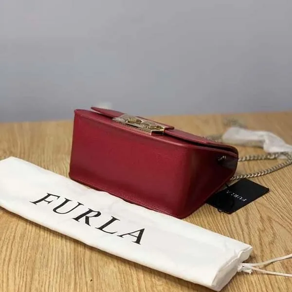 Túi Đeo Chéo Furla Bella Mini Leather Crossbody Bag Màu Đỏ