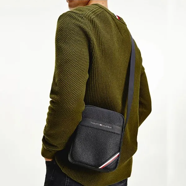 Túi Đeo Chéo Nam Tommy Hilfiger Downtown Men's Bag AM0AM07781 Màu Đen - Túi xách - Vua Hàng Hiệu