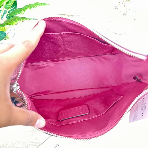 Túi Đeo Vai Coach Tas Wanita Leather Jes Hobo In Rouge Pink F72702 Màu Hồng