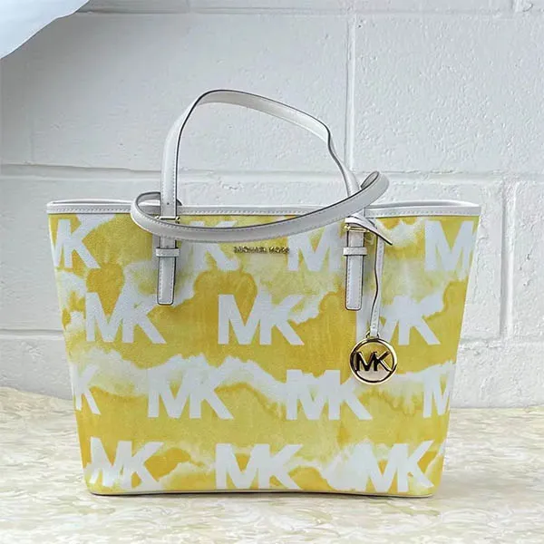Túi Tote Michael Kors MK Jet Set Medium MK Logo PVC Carryall Yellow 35T1GTVT2I Màu Vàng