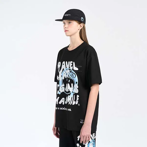 Áo Phông Acmé De La Vie ADLV Smiley® Travel That Begins Short Sleeve T-Shirt Màu Đen - Thời trang - Vua Hàng Hiệu