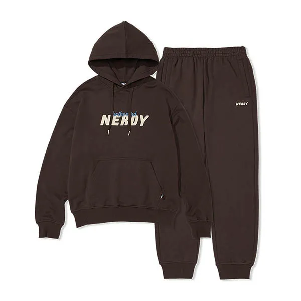 Bộ Quần Áo Nỉ Nerdy Logo Cursive Màu Nâu