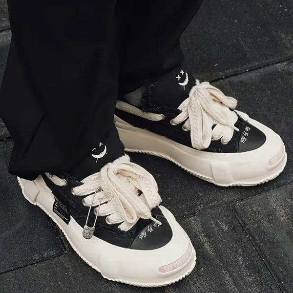 Giày Thể Thao Xvessel G.O.P 2.0 Marshmallow Lows Black S22X42B Màu Đen