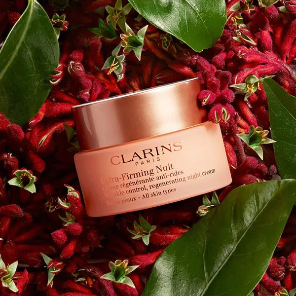 Kem Dưỡng Ban Đêm Clarins Extra-Firming Nuit Wrinkle Control Regenerating Night Cream 50ml