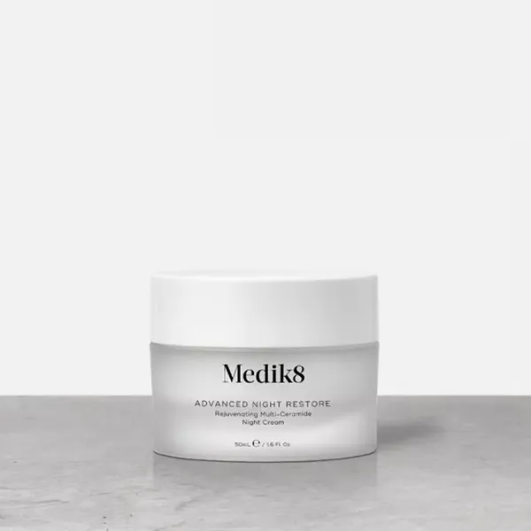 Kem Dưỡng Trẻ Hóa Da Medik8 Advanced Night Restore Cream 50ml