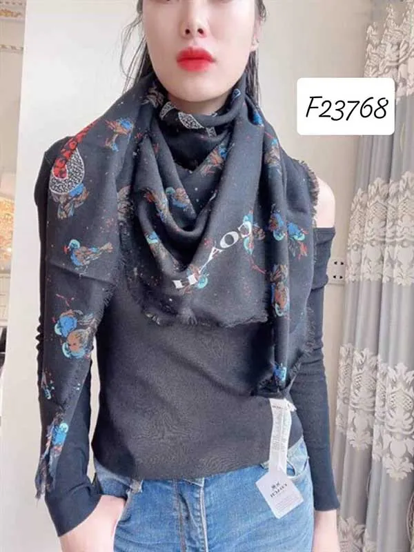 Khăn Quàng Cổ Coach Signature Silk Square Scarf F23768 Màu Đen
