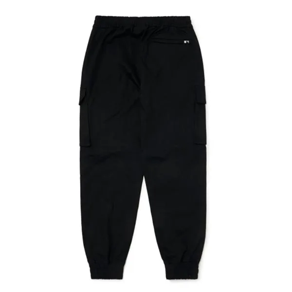 ★人気★【MLB】★BASIC SMALL LOGO CARGO JOGGER PANT.S★ ☆韓国の人気☆【MLB】☆BASIC SMALL LOGO JOGGER PANT.S☆