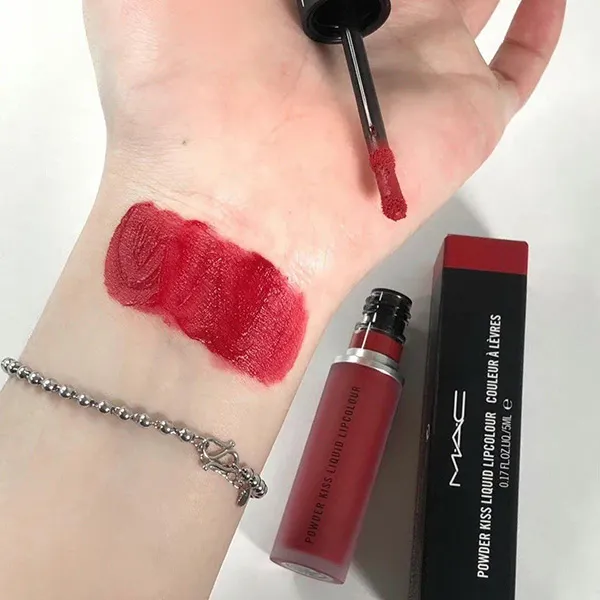 Son Kem Mac Powder Kiss Liquid 975 Ruby Boo Màu Đỏ Ruby - Son Môi - Vua Hàng Hiệu