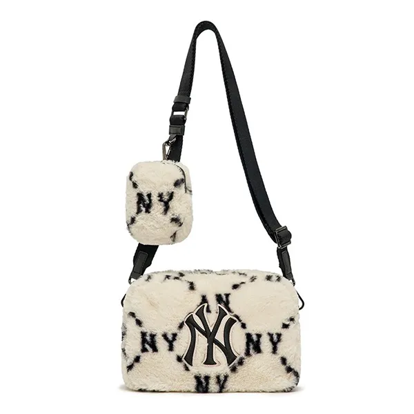 Túi Đeo Chéo MLB Dia Monogram Fur Cross Bag New York Yankees 3ACRM1026-50CRS Màu Trắng - Túi xách - Vua Hàng Hiệu