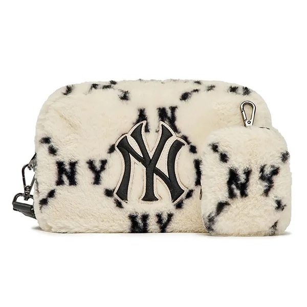 Túi Đeo Chéo MLB Dia Monogram Fur Cross Bag New York Yankees 3ACRM1026-50CRS Màu Trắng - Túi xách - Vua Hàng Hiệu