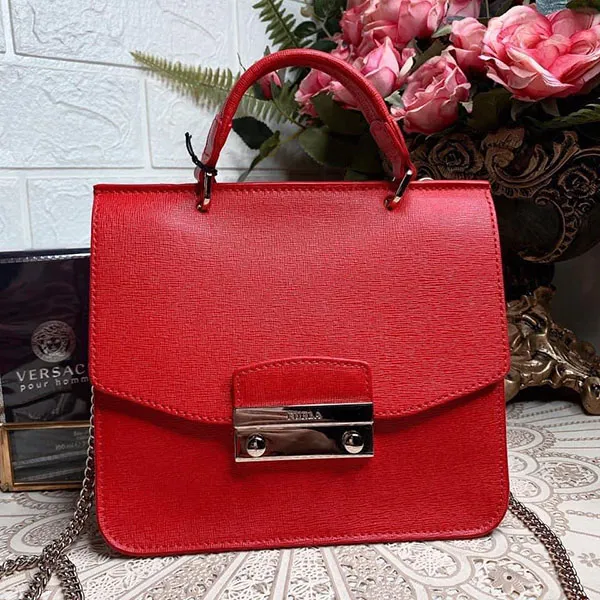 Túi Xách Furla Julia 985331 Màu Đỏ