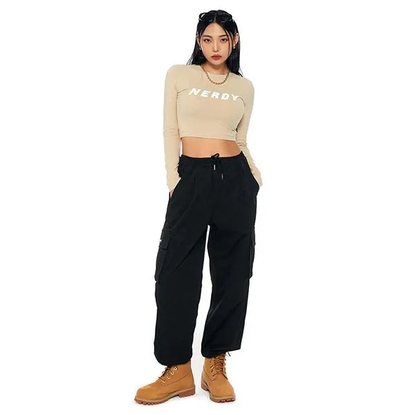 Áo Croptop Nerdy Dài Tay Màu Be