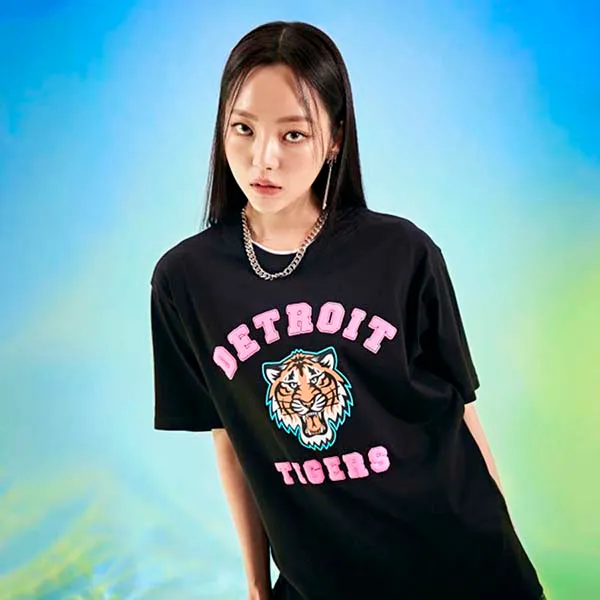 Áo Phông MLB Detroit Tiger Overfit Short Sleeve T-Shirt Detroit Tigers 3ATSC2023-46BKS Màu Đen