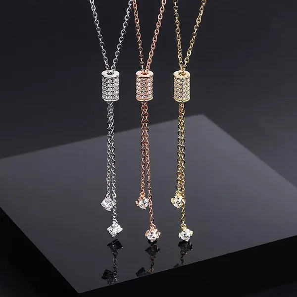 Dây Chuyền Lili Jewelry Bạc Nữ Đính Đá CZ Dạng Nút Thắt Độc Đáo LILI_947614 Màu Bạc - Trang sức - Vua Hàng Hiệu