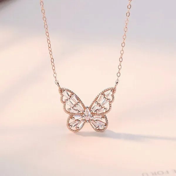 Dây Chuyền Lili Jewelry Bạc Nữ Đính Đá CZ Hình Con Bướm LILI_292788 Màu Vàng Hồng