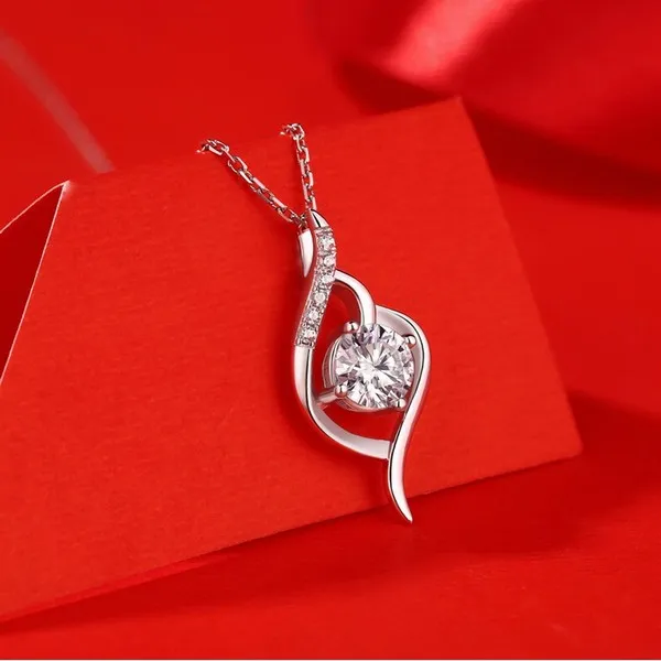 Dây Chuyền Lili Jewelry Bạc Nữ Đính Kim Cương Moissanite Kenelm LILI_282276 Màu Bạc - Trang sức - Vua Hàng Hiệu