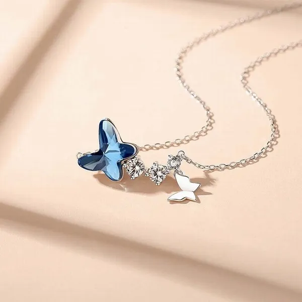 Dây Chuyền Lili Jewelry Bạc Nữ Đính Pha Lê Swarovski Bướm Xinh LILI_972491 Màu Xanh