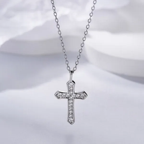 Dây Chuyền Lili Jewelry Bạc Nữ Đính Đá CZ Thánh Giá Chữ Thập LILI_453457 Màu Bạc - Trang sức - Vua Hàng Hiệu