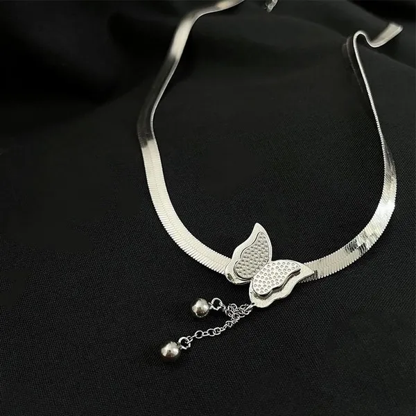 Dây Chuyền Lili Jewelry Choker Bạc Nữ Dạng Mì Dẹt LILI_336865 Màu Bạc
