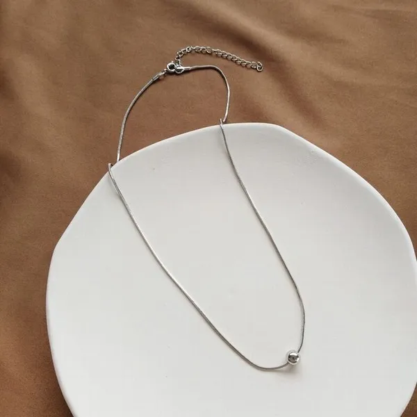 Dây Chuyền Lili Jewelry Choker Bạc Nữ Hạt Đậu Nhỏ LILI_295669 Màu Trắng