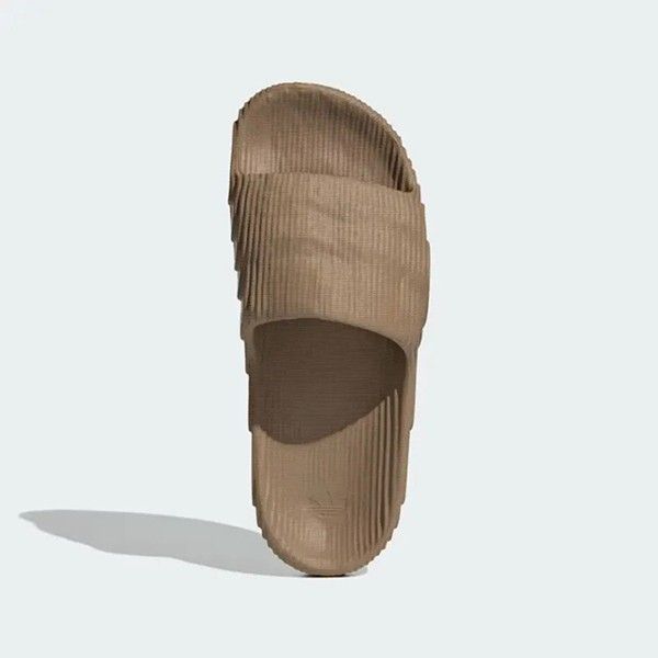 Dép Adidas Adilette 22 Slide Slippers Cardboard HQ6466 Expeditedship Màu Nâu Size 40.5 - 1