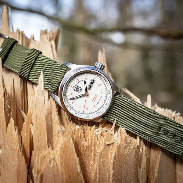 Đồng Hồ Nam Luminox Atacama Field Automatic, 44mm, Urban Adventure 1907.NF Màu Xanh Bạc