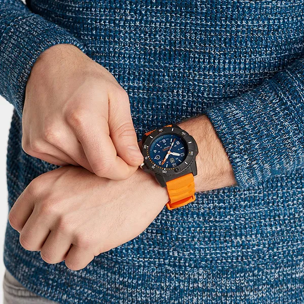 Đồng Hồ Nam Luminox Navy SEAL, 45mm, Dive Watch 3603 Màu Đen Cam