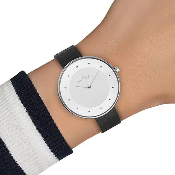 Đồng Hồ Nữ Skagen SKW2232 Màu Bạc