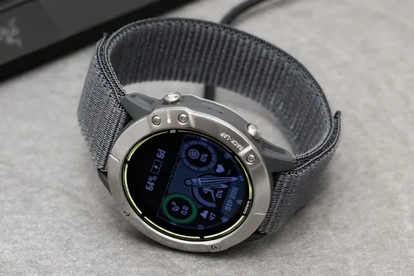 Đồng Hồ Thông Minh Garmin Enduro Dây Vải Màu Xám - Đồng hồ - Vua Hàng Hiệu