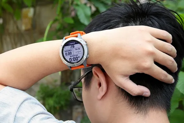 Đồng Hồ Thông Minh Garmin Fenix 6 Pro Dây Silicone Viền Titanium Màu Cam - Đồng hồ - Vua Hàng Hiệu