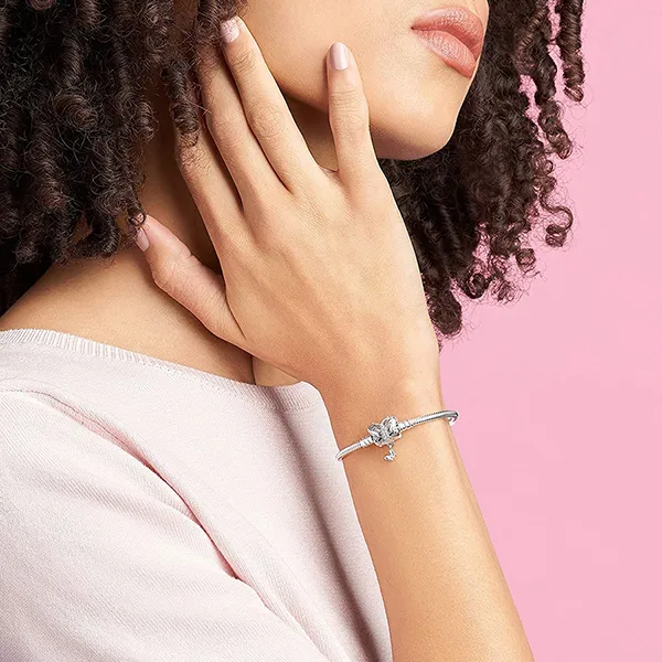 Vòng Đeo Tay Pandora Narukvica S Ukrasnim Leptirom 597929CZ Màu Bạc Size 16