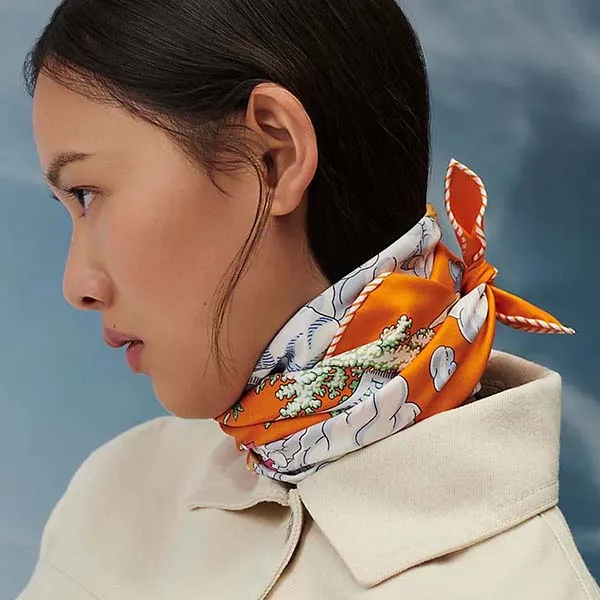 Khăn Nữ Hermès Sur Mon Nuage Scarf 90 Phối Màu