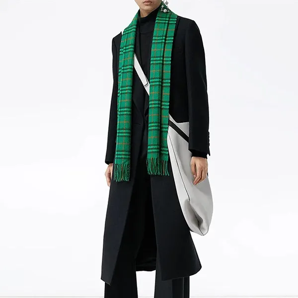 Khăn Quàng Cổ Burberry The Classic Vintage Check Cashmere Scarf Green Màu Xanh Lá