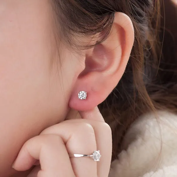 Khuyên Tai LiLi Jewelry Bạc Đính Đá Cubic Zirconia LiLi_488357 Màu Trắng 6mm