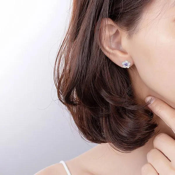 Khuyên Tai LiLi Jewelry Hình Bồng Hoa Đính Đá Cubic Zirconia LiLi_812865 Màu Tím