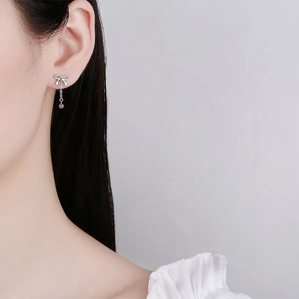 Khuyên Tai LiLi Jewelry Hình Chiếc Nơ Lili_392784 Màu Bạc - Trang sức - Vua Hàng Hiệu