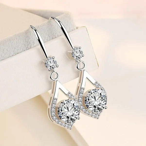 Khuyên Tai LiLi Jewelry Hình Giọt Nước Đính Đá CZ Lili_416496 Màu Trắng