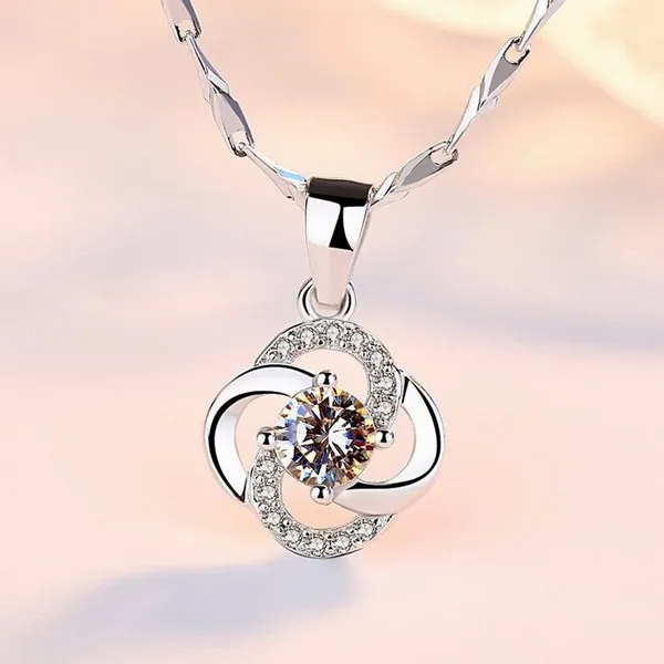 Dây Chuyền Lili Jewelry Bạc Nữ Đính Đá CZ Cỏ 4 Lá LILI_426865 Màu Bạc - Trang sức - Vua Hàng Hiệu
