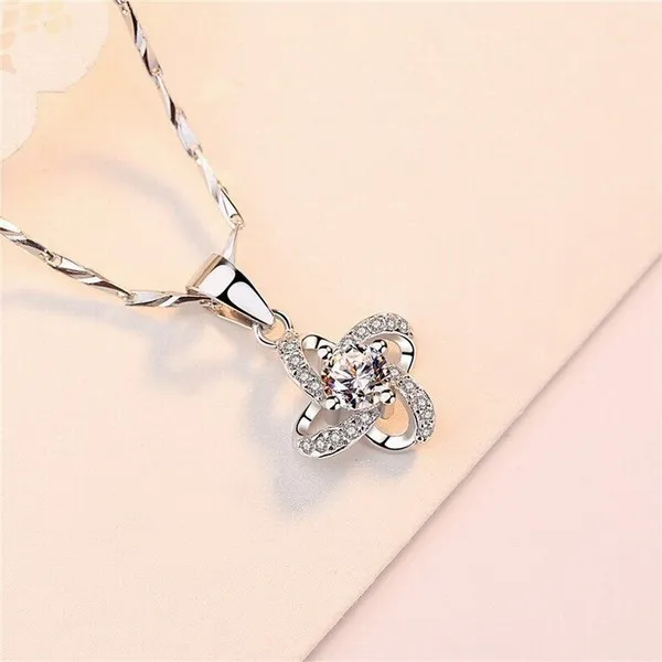 Dây Chuyền Lili Jewelry Bạc Ta S999 Nữ Đính Đá CZ Cỏ 4 Lá LILI_212567 Màu Trắng