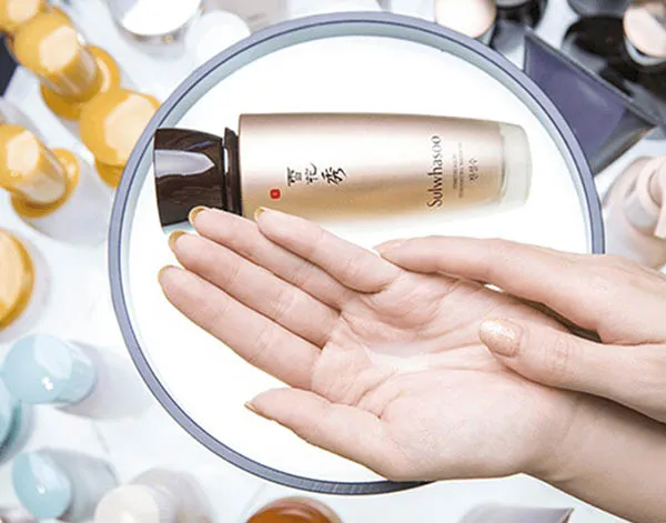 Nước Hoa Hồng Sulwhasoo Timetreasure Renovating Water 125ml