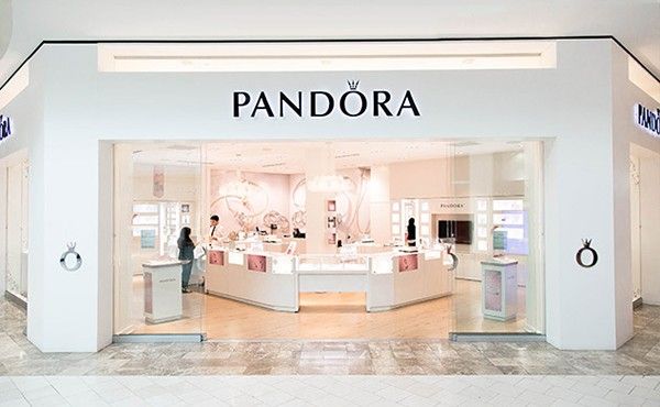 Vòng Đeo Tay Nữ Pandora Open Bangle Charm Bracelet 596438CZ Màu Bạc Size 2 - 1