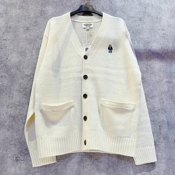 Áo Cardigan WHOAU Cổ V Basic Màu Trắng Kem Size S