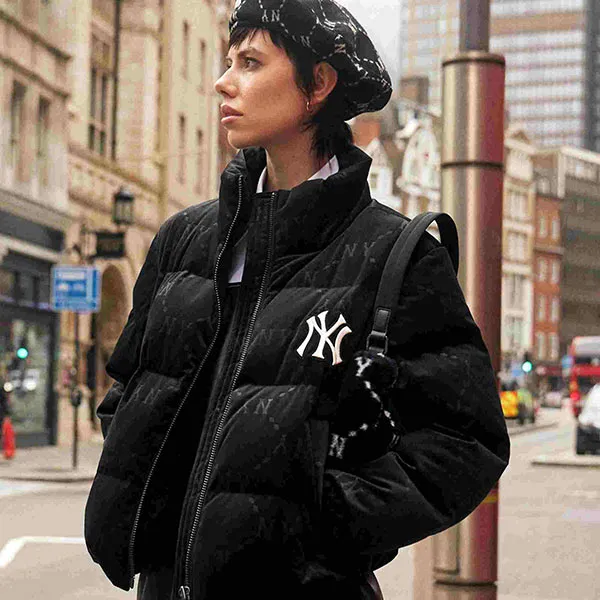 MLB korea■Diamond Monogram Velvet Cropped Down■追跡送料込 MLB korea□monogrammed toned velvet short Down□追跡送料込